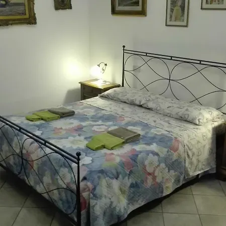 Couette-café Alfieri Pise